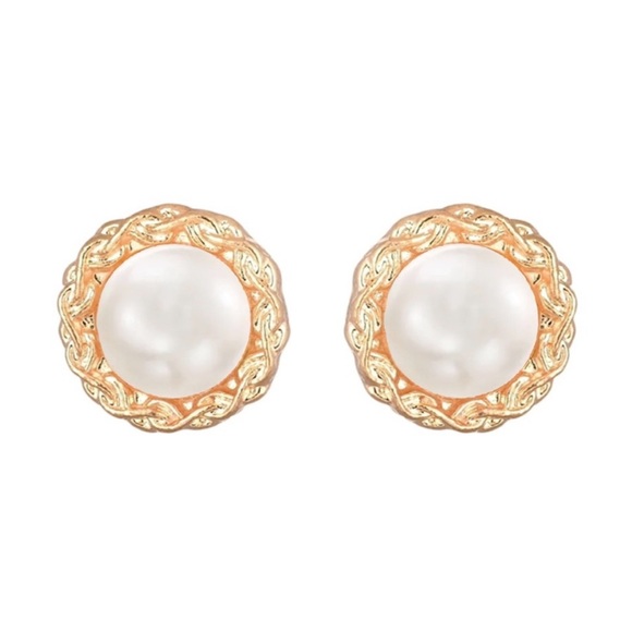 Anthropologie Jewelry - Gold Halo Wrapped Pearl Stud Earrings